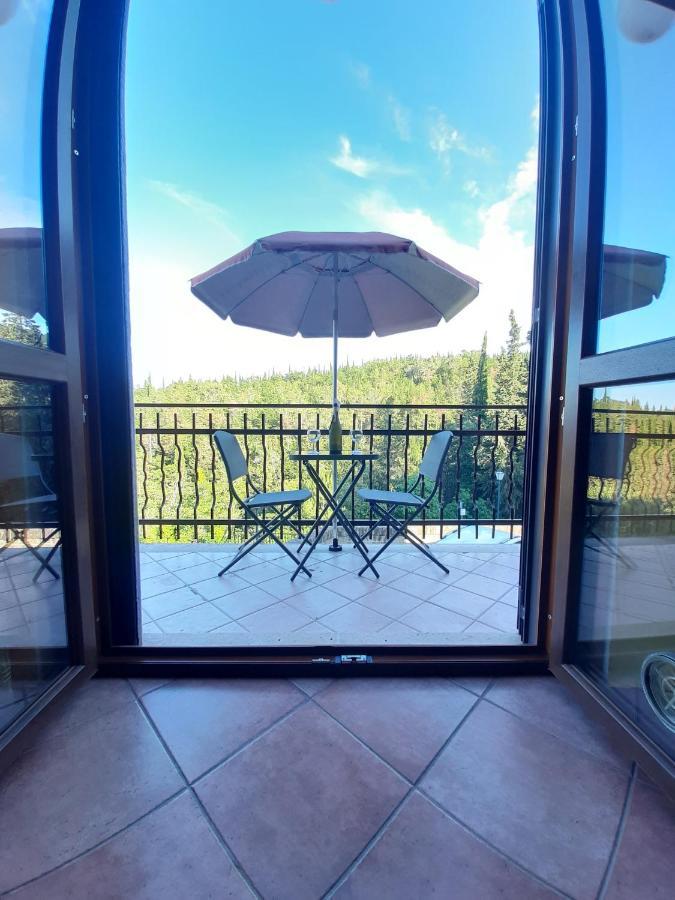 Terrazza Su Fosso Bianco Apartment Bagni San Filippo Luaran gambar